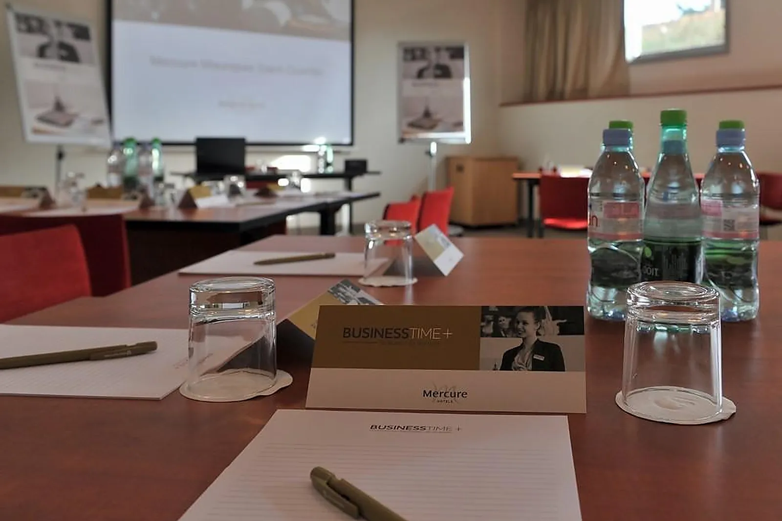 Lieux événementiels, MERCURE MAUREPAS SAINT QUENTIN