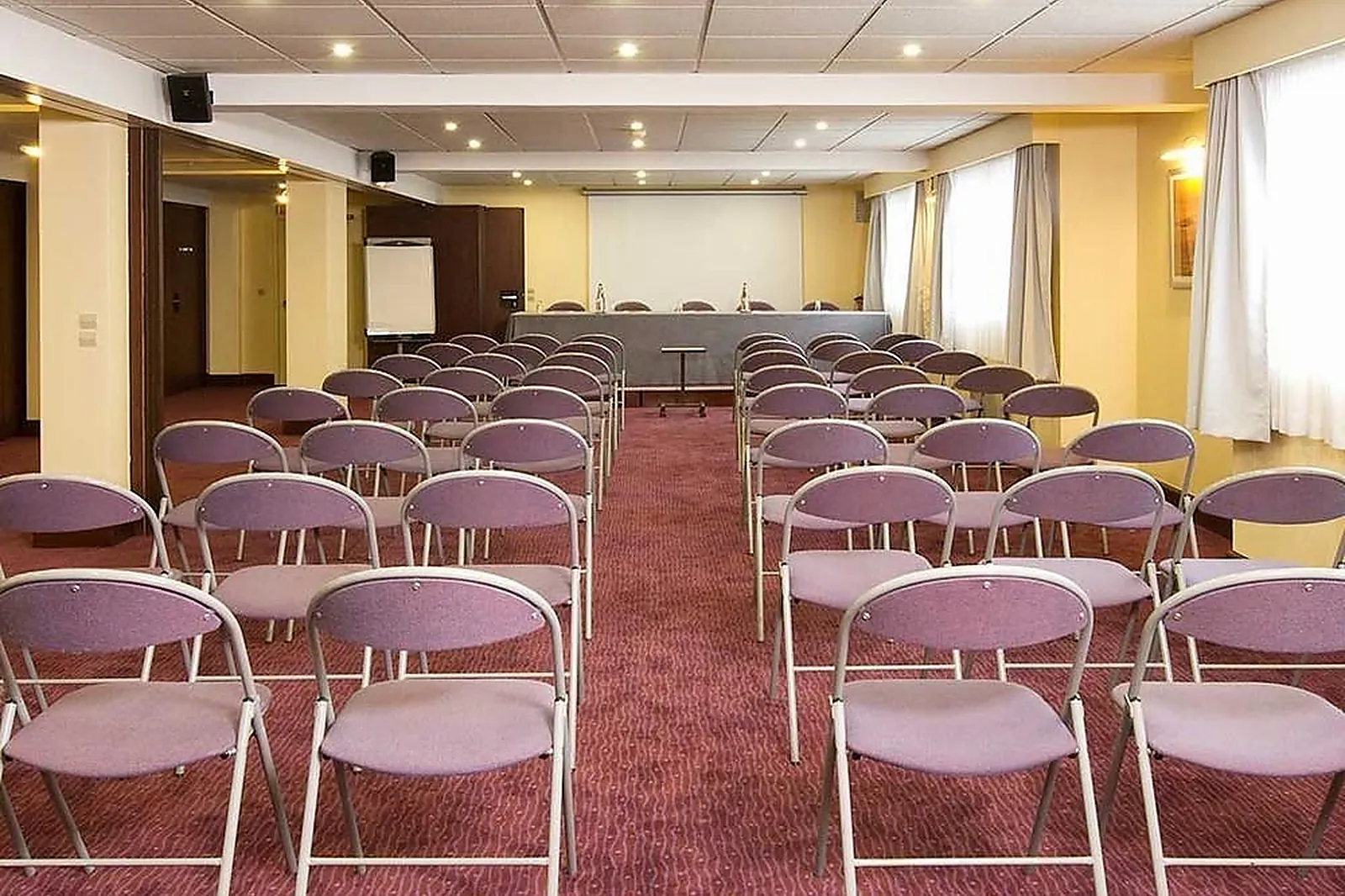 Lieux événementiels, MERCURE MONT SAINT MICHEL