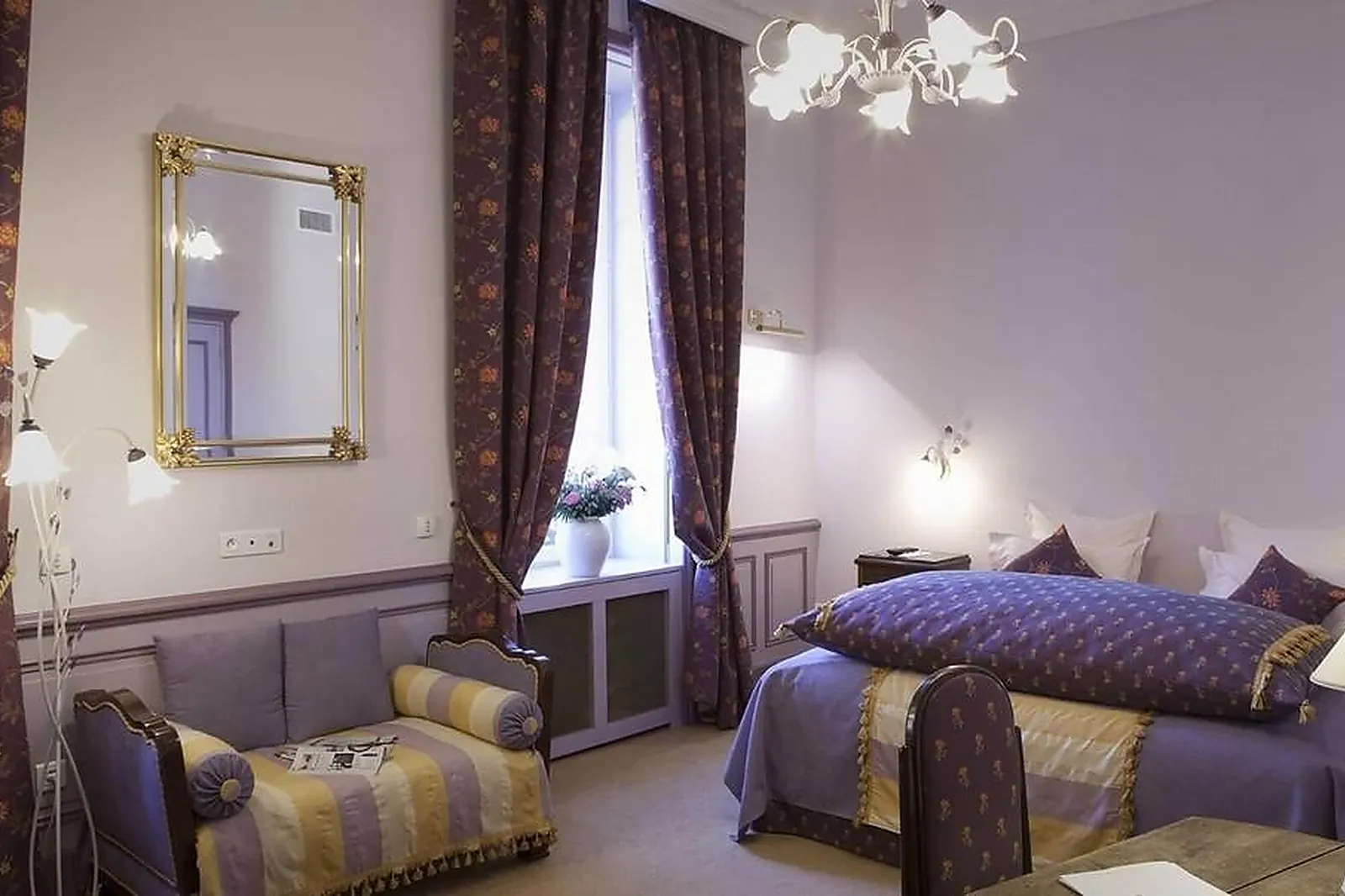 Lieux événementiels, MERCURE MOULINS CENTRE HÔTEL DE PARIS