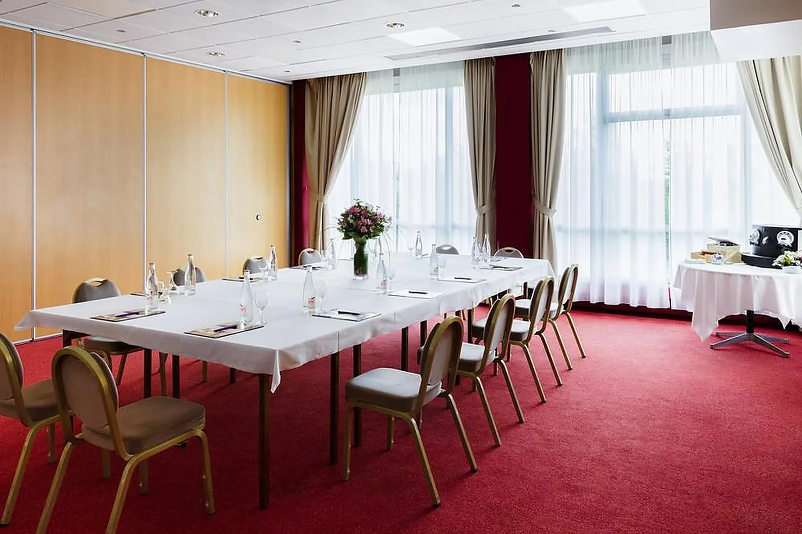 Lieux événementiels, MERCURE NEVERS PONT DE LOIRE