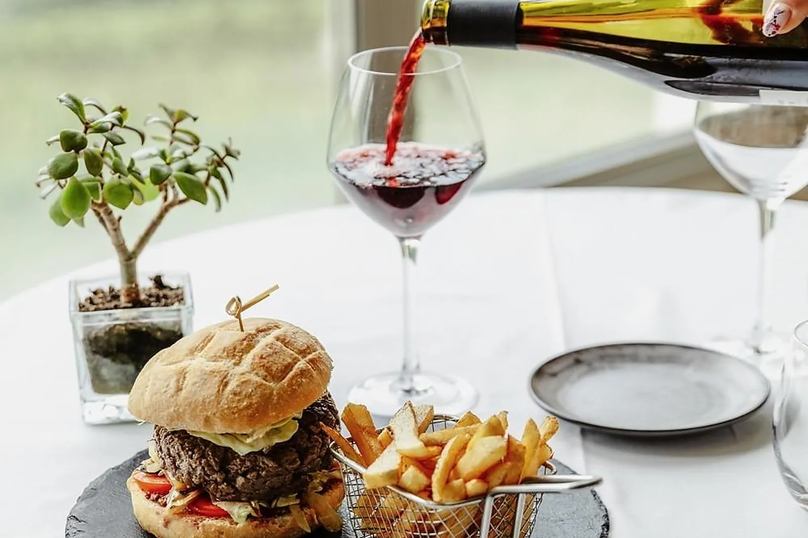 Lieux événementiels, MERCURE NEVERS PONT DE LOIRE