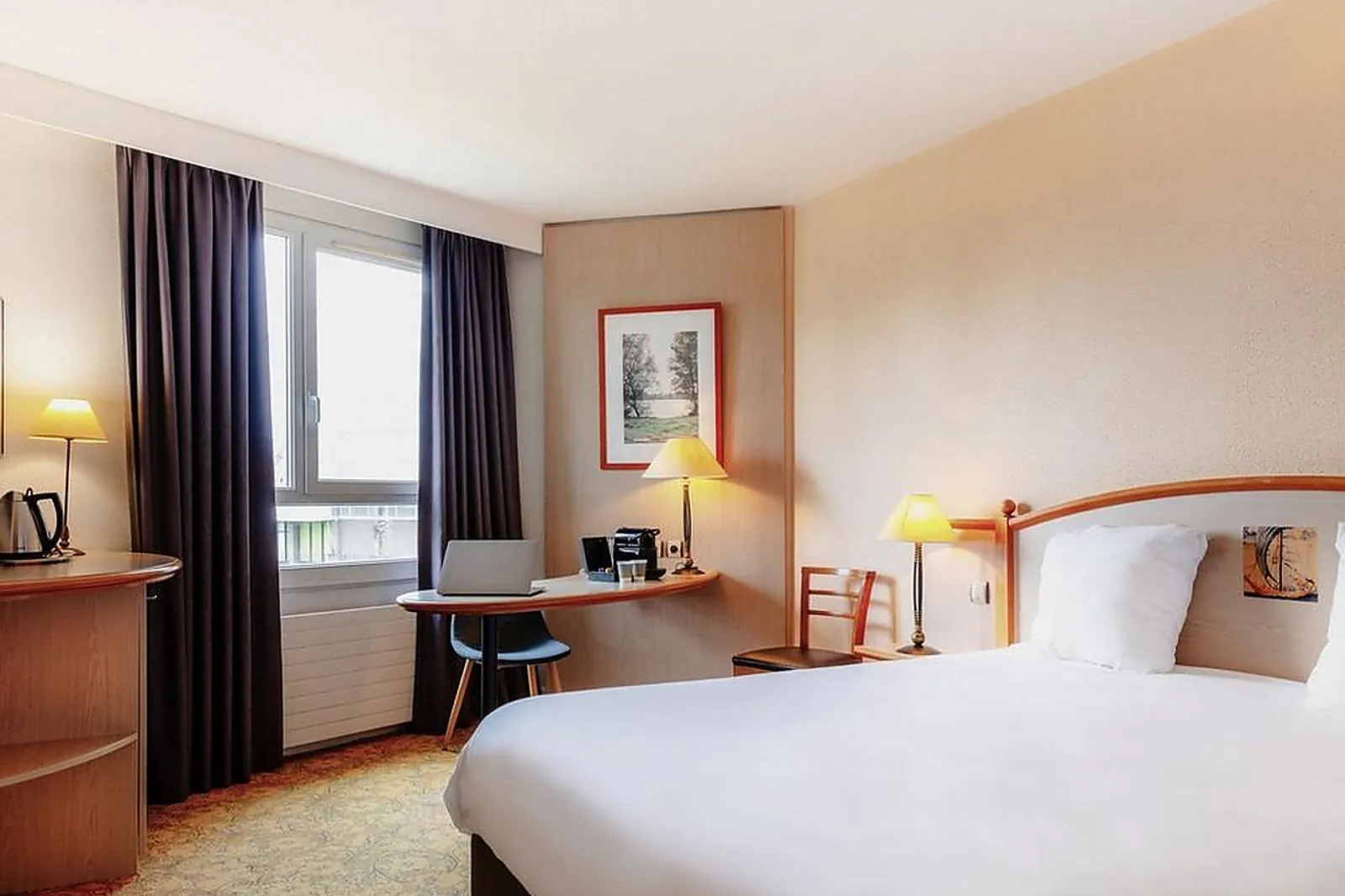 Lieux événementiels, MERCURE NEVERS PONT DE LOIRE