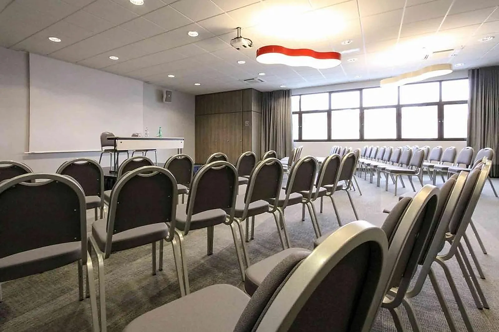 Lieux événementiels, MERCURE NIORT MARAIS POITEVIN