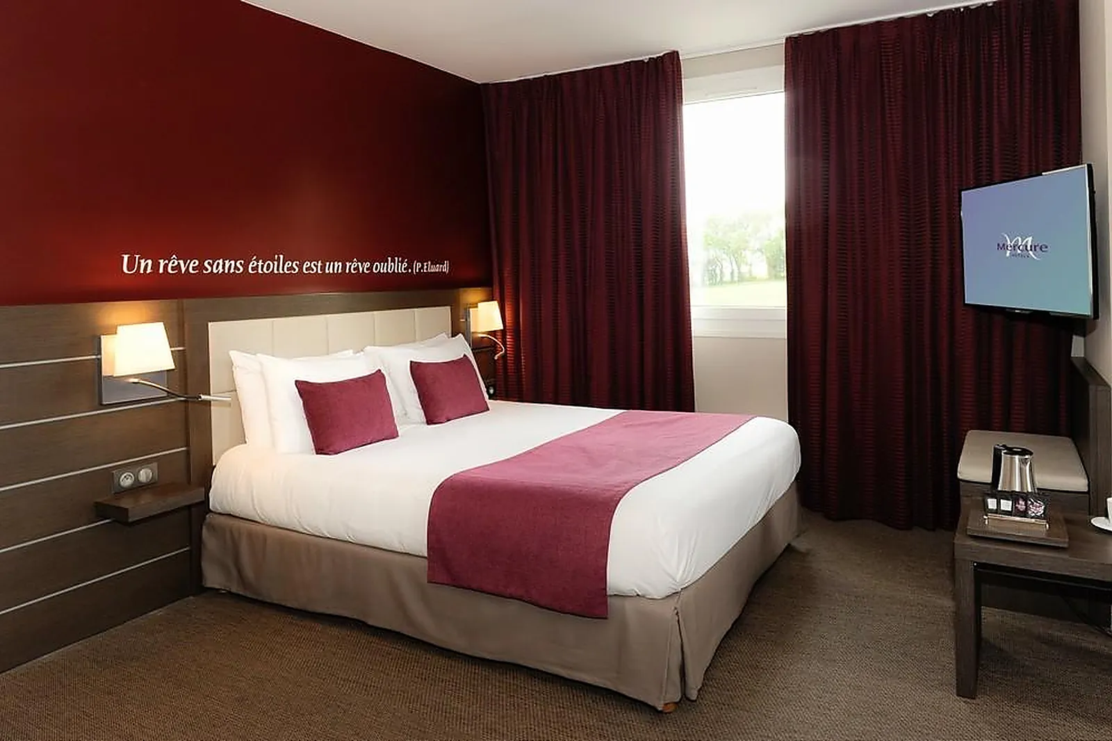 Lieux événementiels, MERCURE OMAHA BEACH