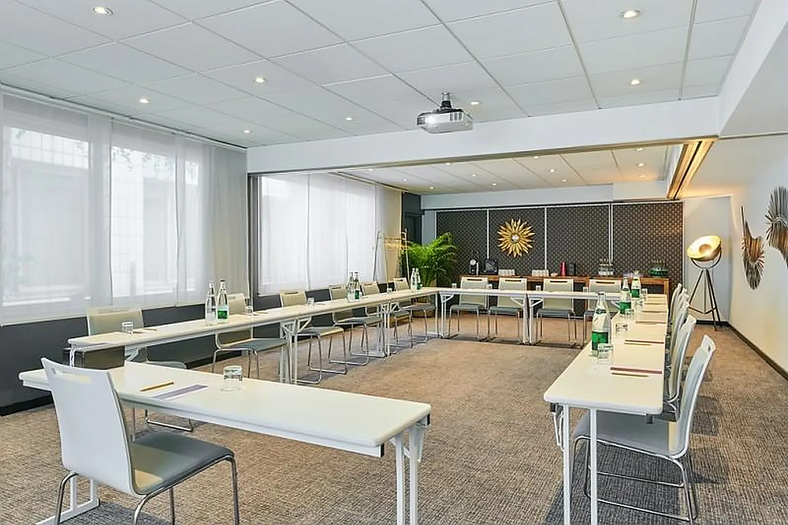 Lieux événementiels, MERCURE PARIS 15 PORTE DE VERSAILLES