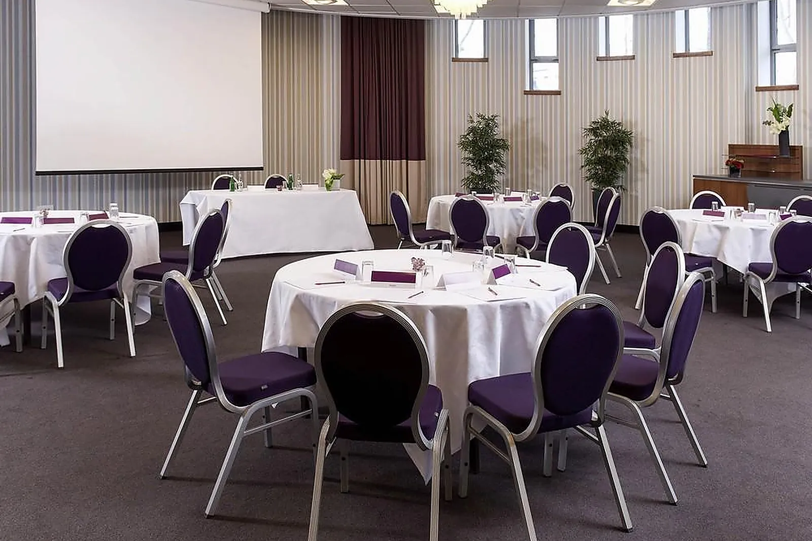 Lieux événementiels, MERCURE PARIS 19 PHILHARMONIE LA VILLETTE