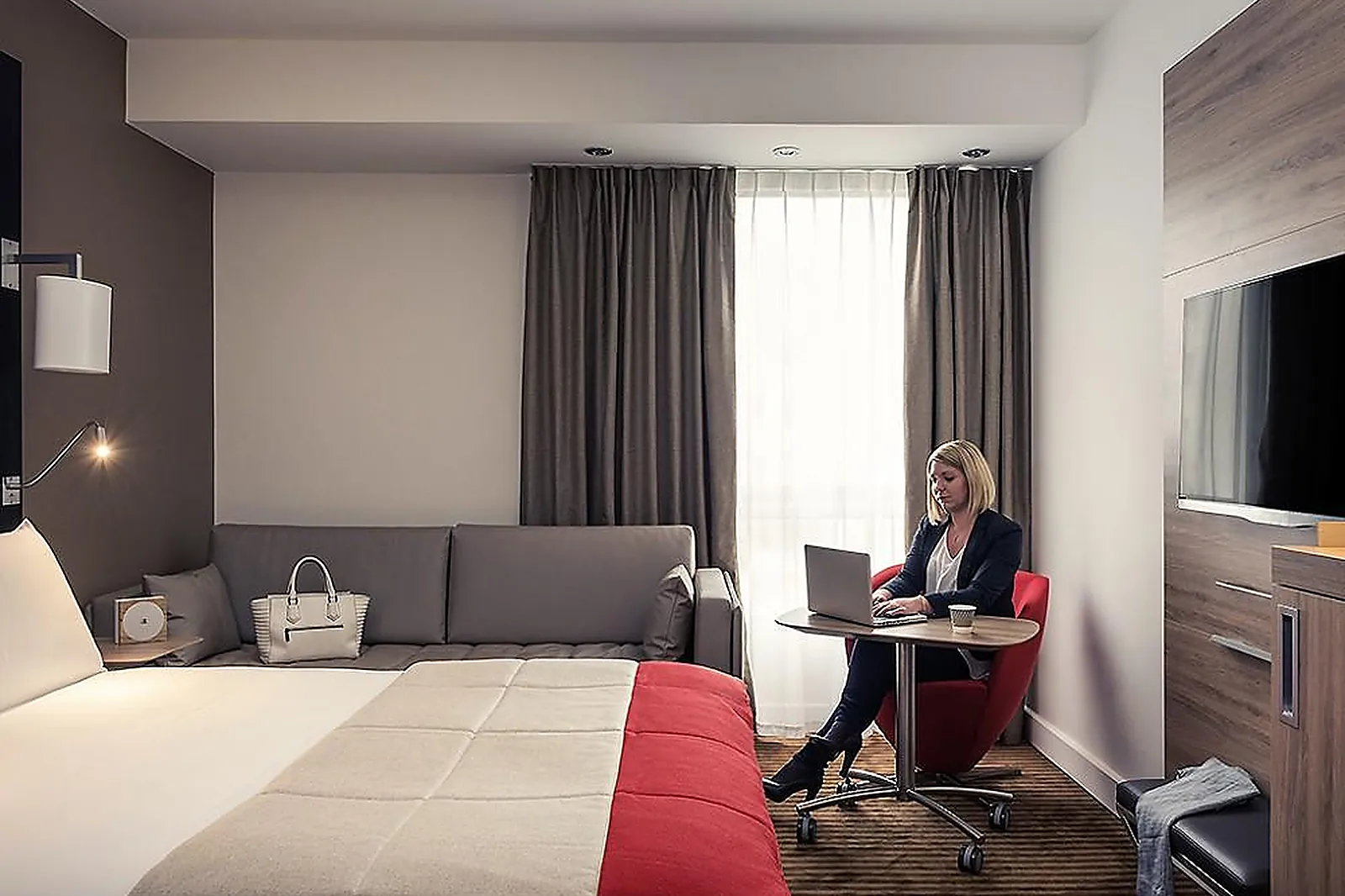 Lieux événementiels, MERCURE PARIS BOULOGNE