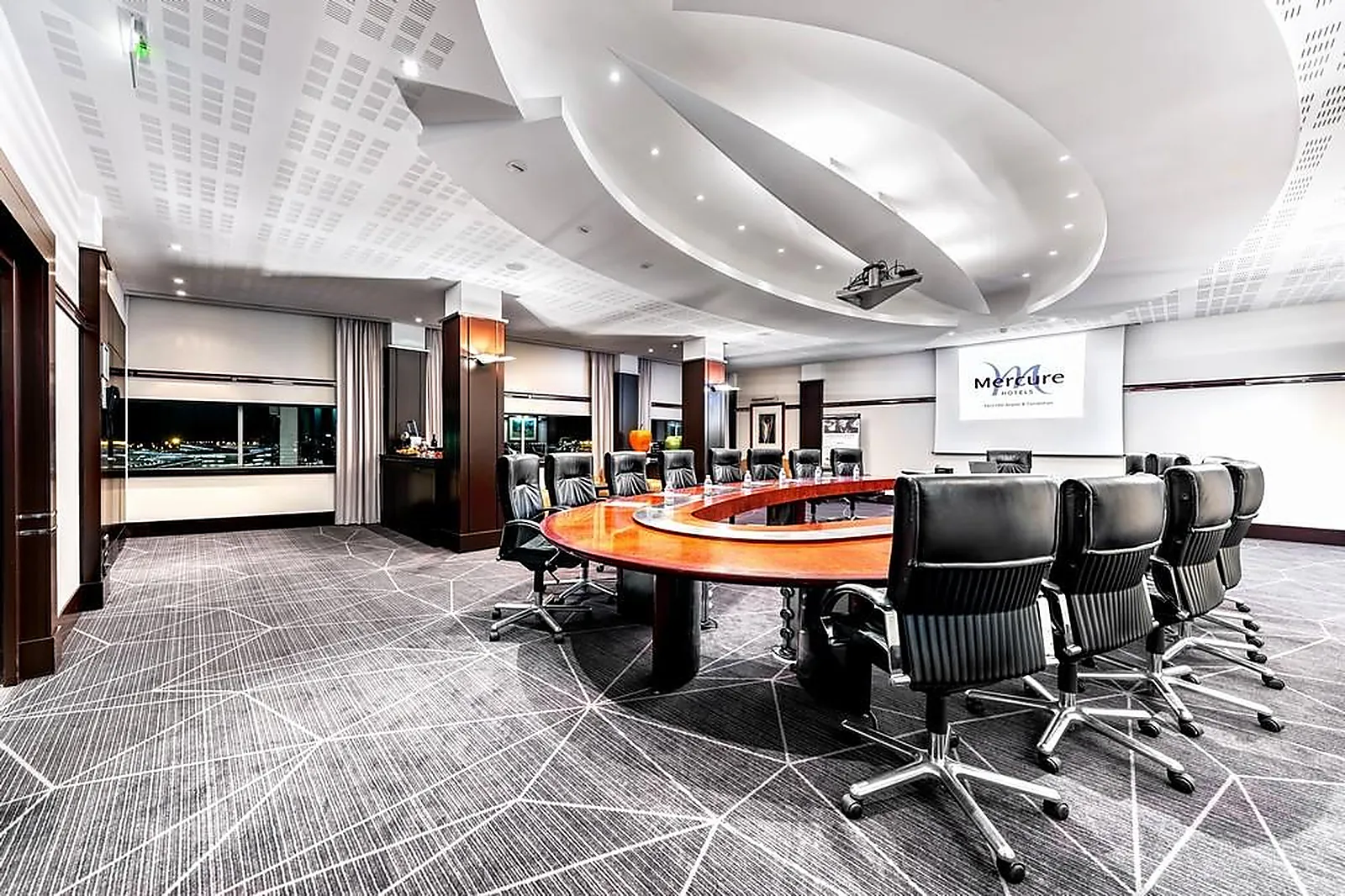 Lieux événementiels, MERCURE PARIS CDG AIRPORT CONVENTION