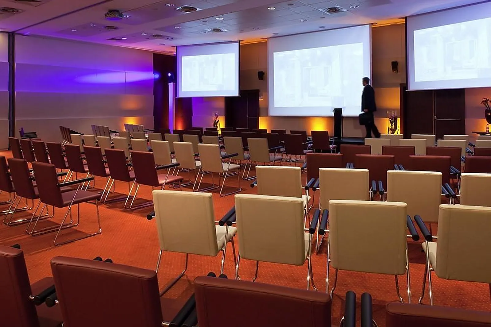 Lieux événementiels, MERCURE PARIS CDG AIRPORT CONVENTION