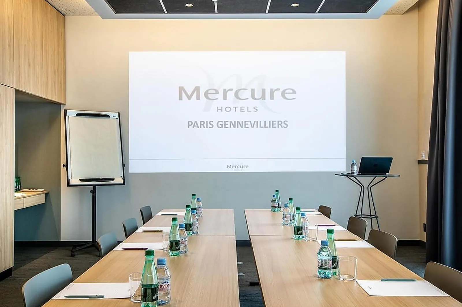 Lieux événementiels, MERCURE PARIS GENNEVILLIERS