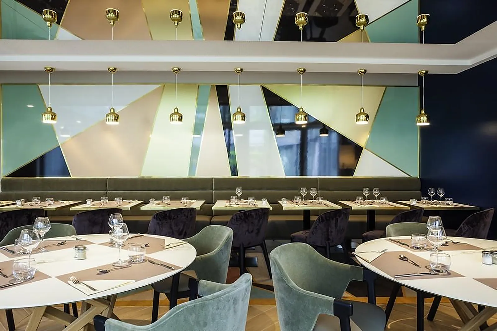 Lieux événementiels, MERCURE PARIS LA DEFENSE GRANDE ARCHE