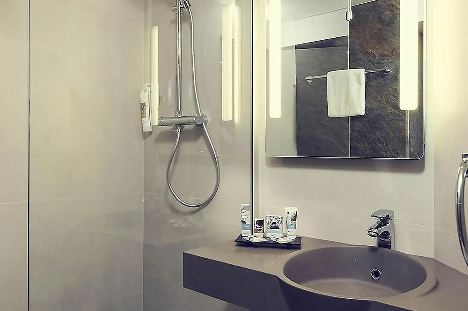 Lieux événementiels, MERCURE PARIS PORTE DE PANTIN