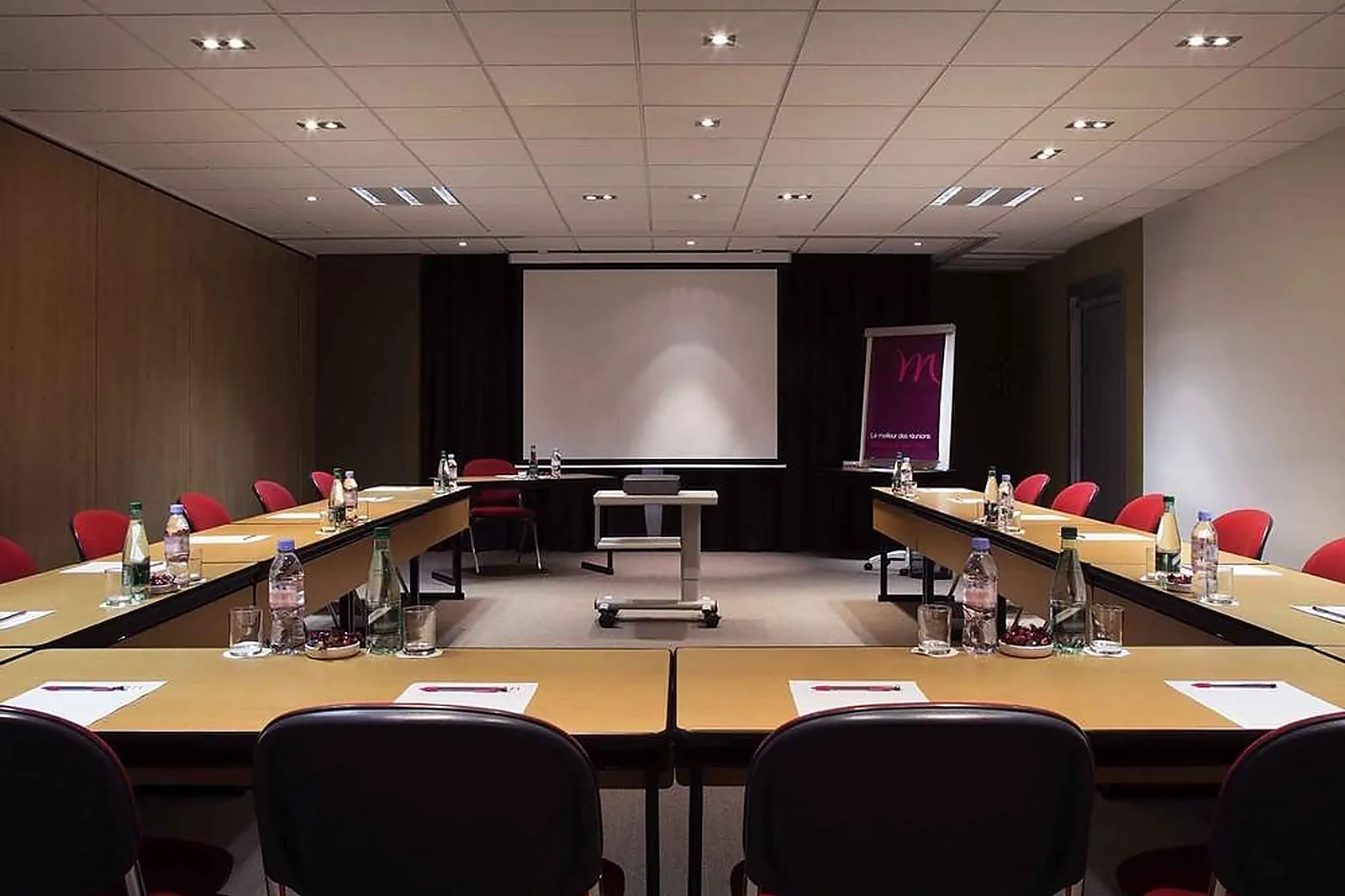 Lieux événementiels, MERCURE PARIS ROISSY CHARLES DE GAULLE