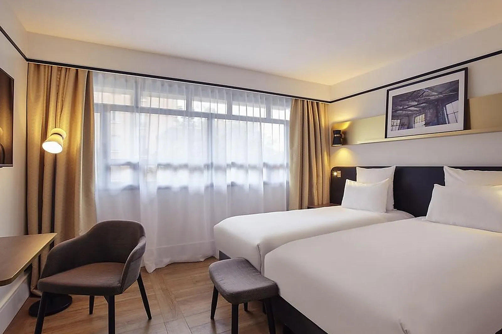 Lieux événementiels, MERCURE PARIS SAINT-OUEN