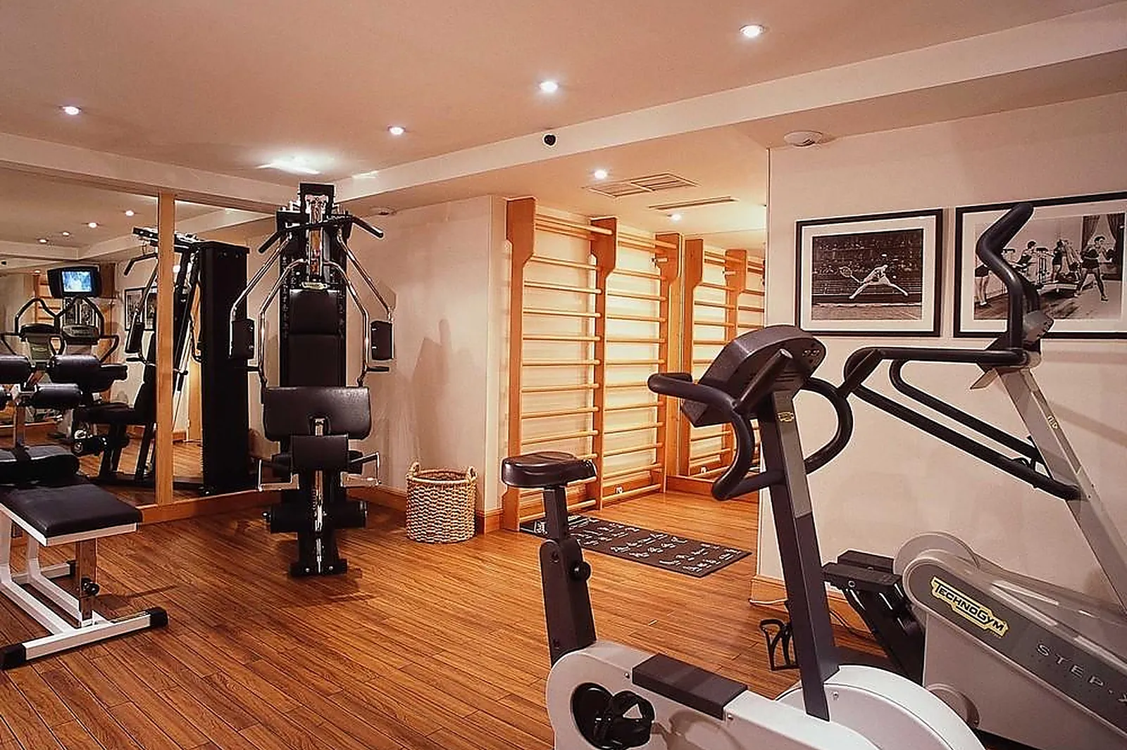 Lieux événementiels, MERCURE PARIS TOUR EIFFEL GRENELLE