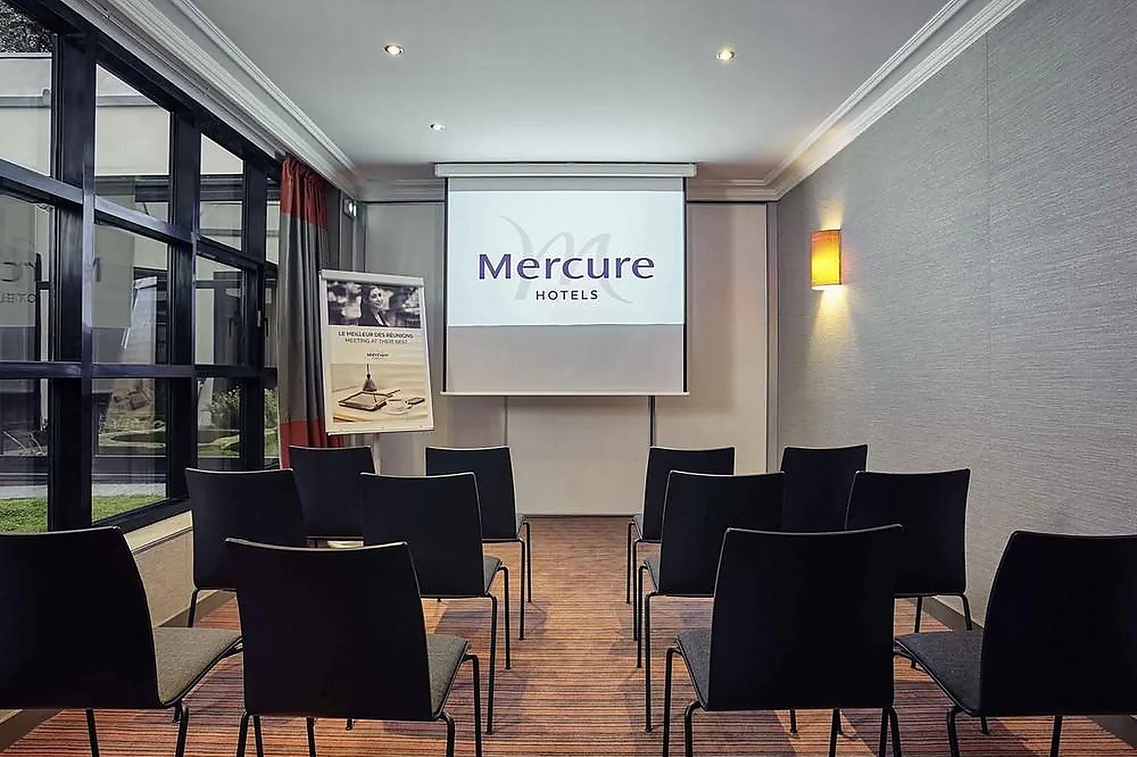 Lieux événementiels, MERCURE PARIS TOUR EIFFEL GRENELLE