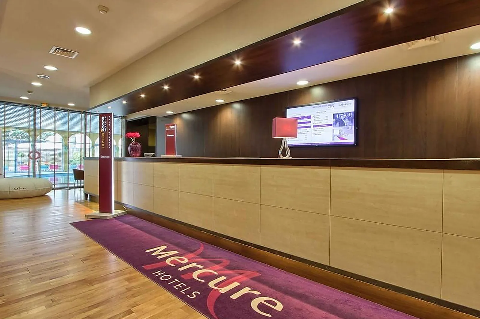 Lieux événementiels, MERCURE PARIS VELIZY