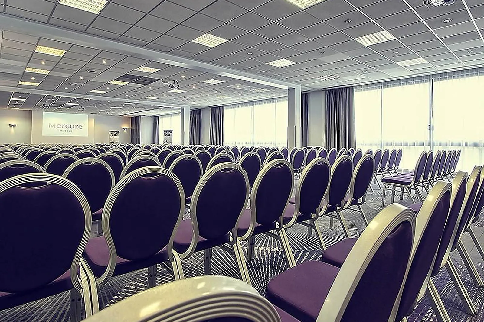 Lieux événementiels, MERCURE PARIS VELIZY