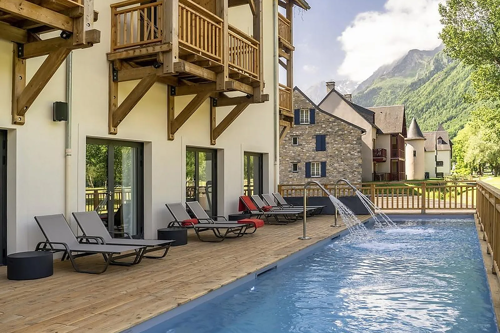 Lieux événementiels, MERCURE PEYRAGUDES LOUDENVIELLE PYRENEES