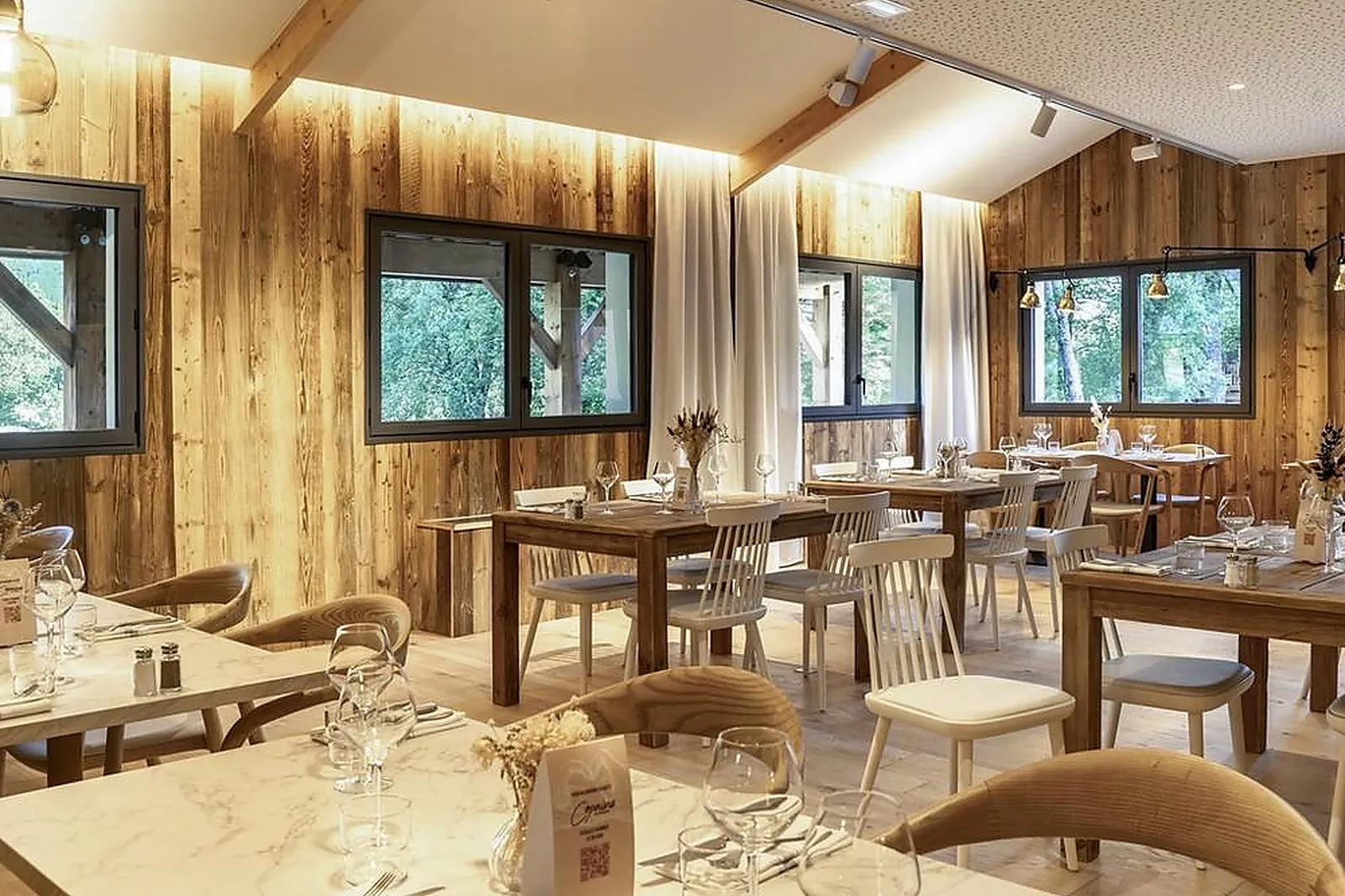 Lieux événementiels, MERCURE PEYRAGUDES LOUDENVIELLE PYRENEES