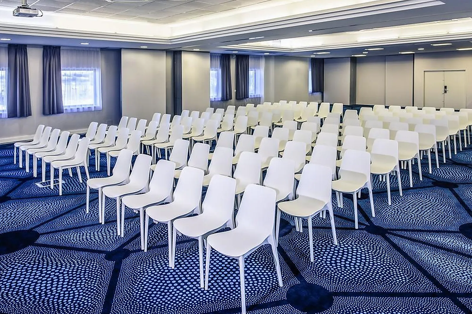 Lieux événementiels, MERCURE POITIERS SITE DU FUTUROSCOPE