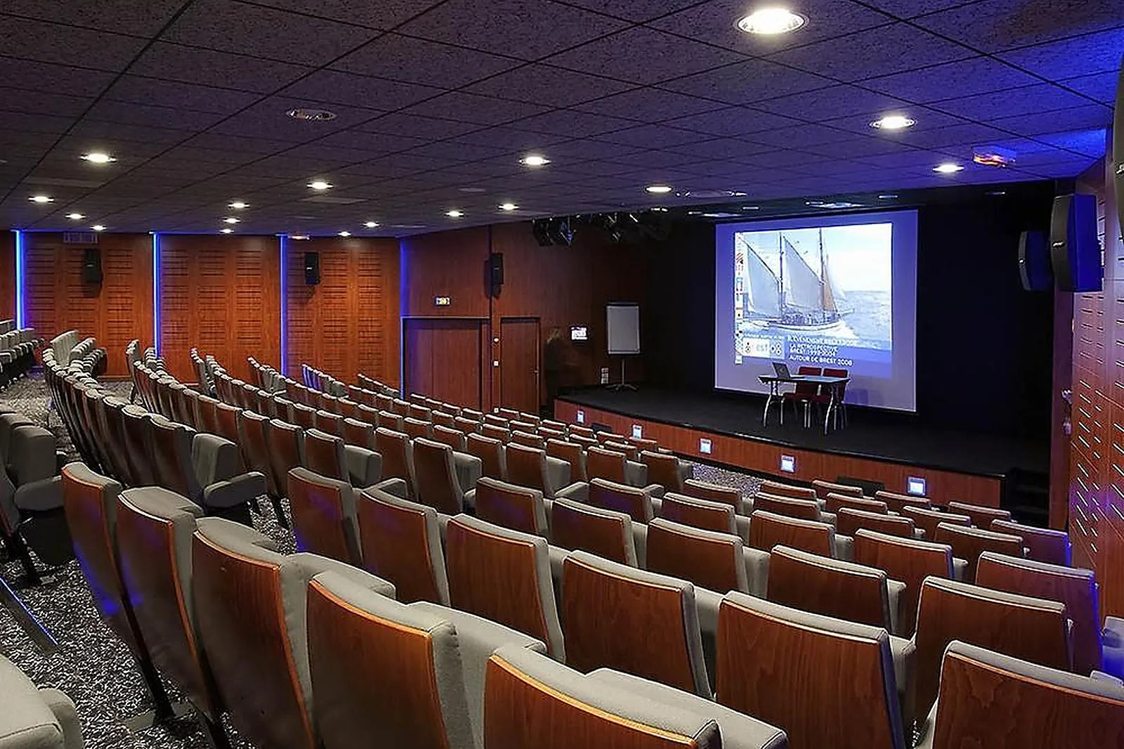 Lieux événementiels, MERCURE QUIMPER CENTRE