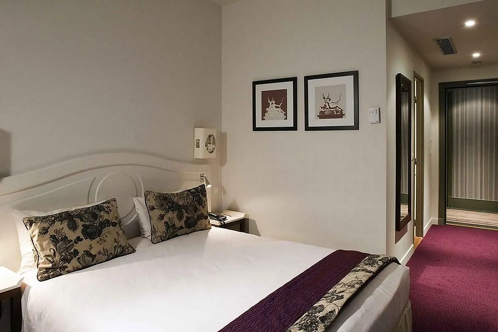 Lieux événementiels, MERCURE RAMBOUILLET RELAYS DU CHÂTEAU