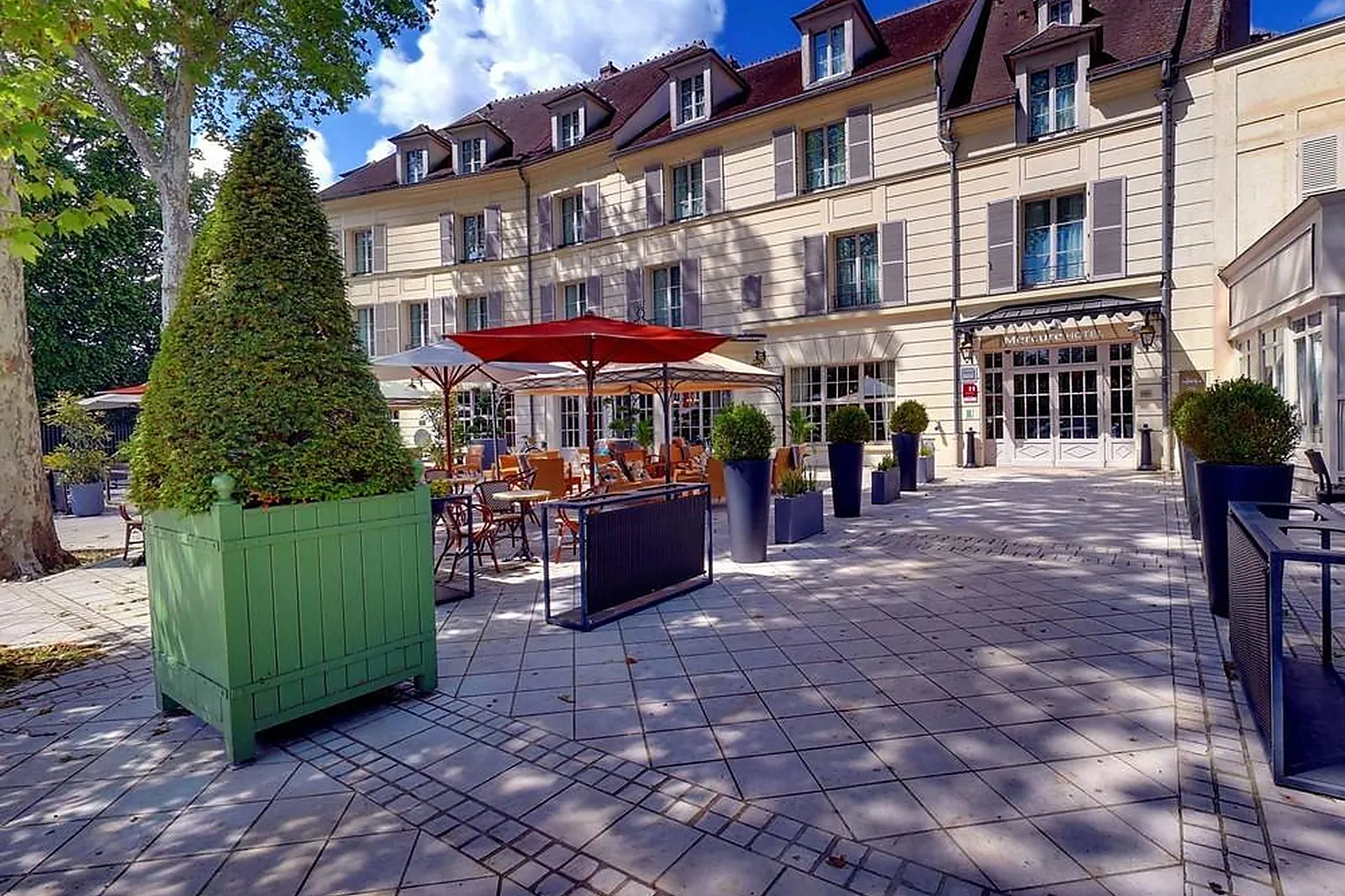 Lieux événementiels, MERCURE RAMBOUILLET RELAYS DU CHÂTEAU