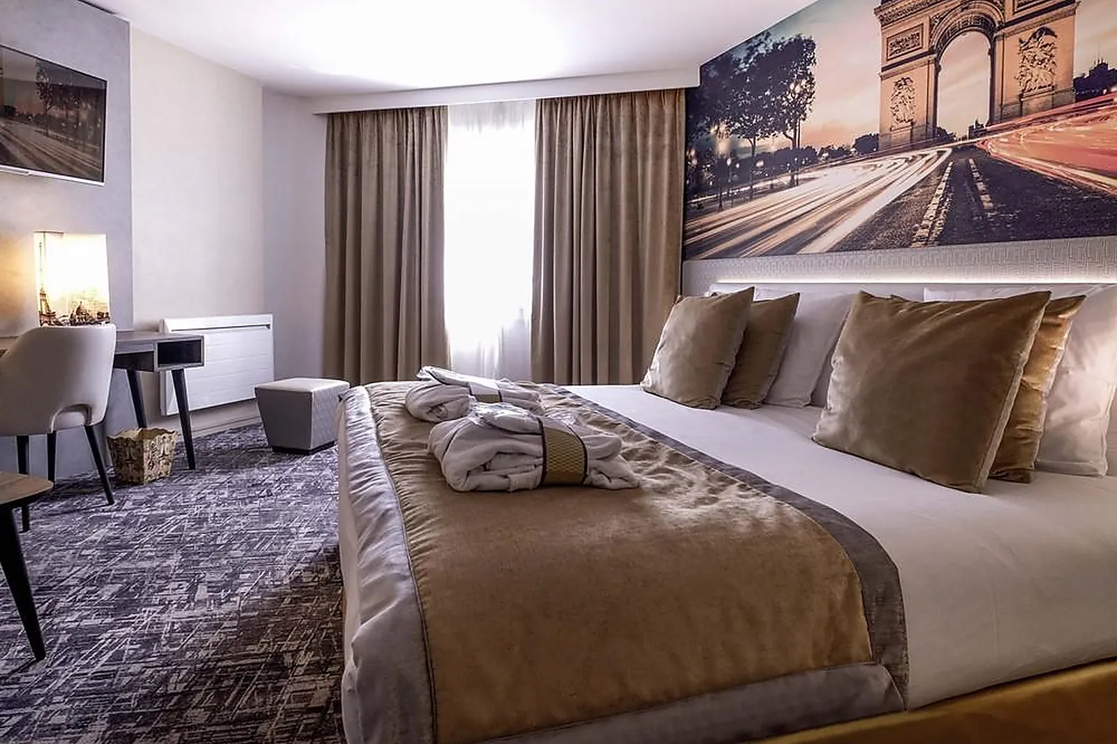 Lieux événementiels, MERCURE ROUEN CHAMP DE MARS