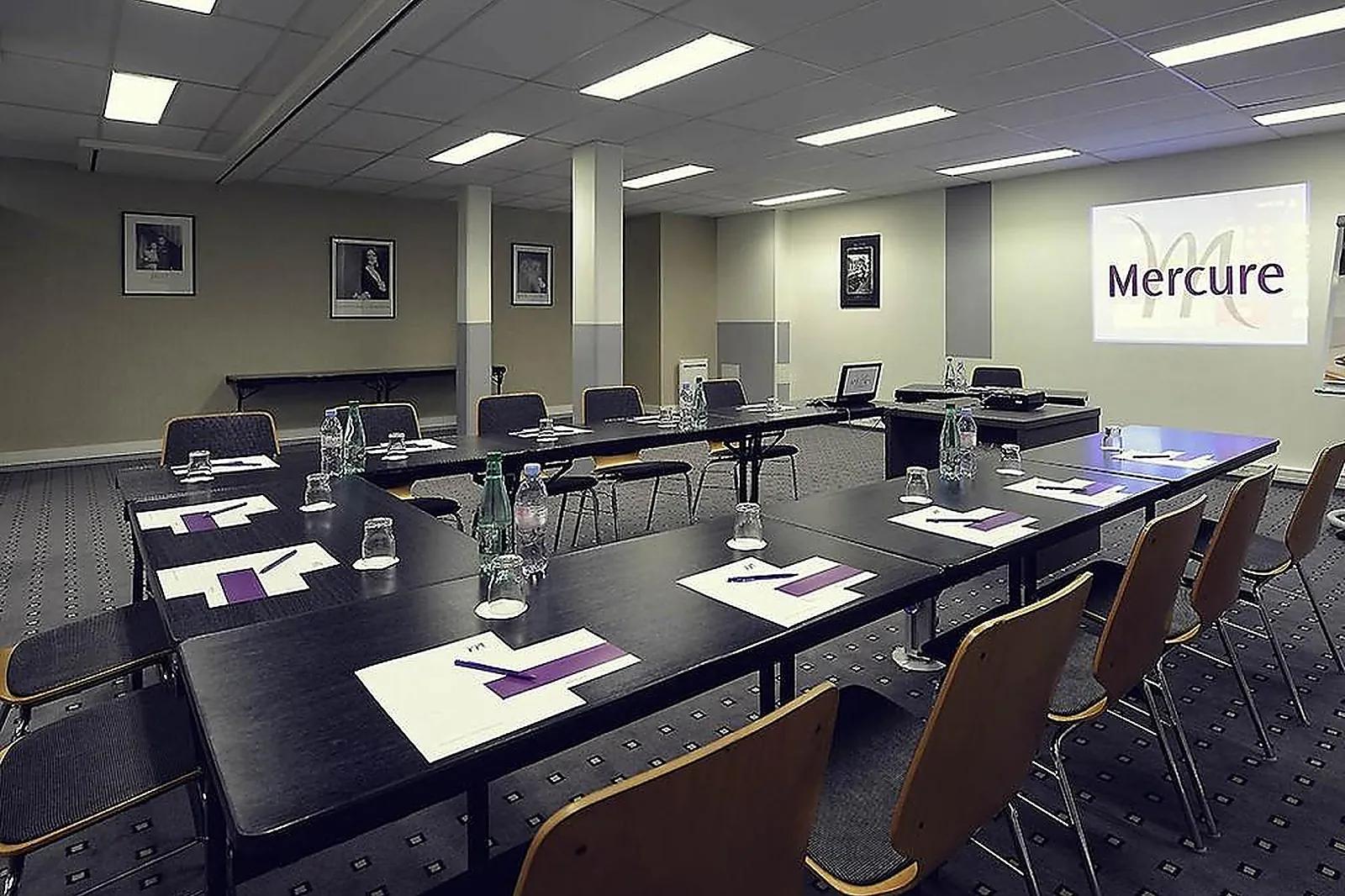 Lieux événementiels, MERCURE ROUEN CHAMP DE MARS