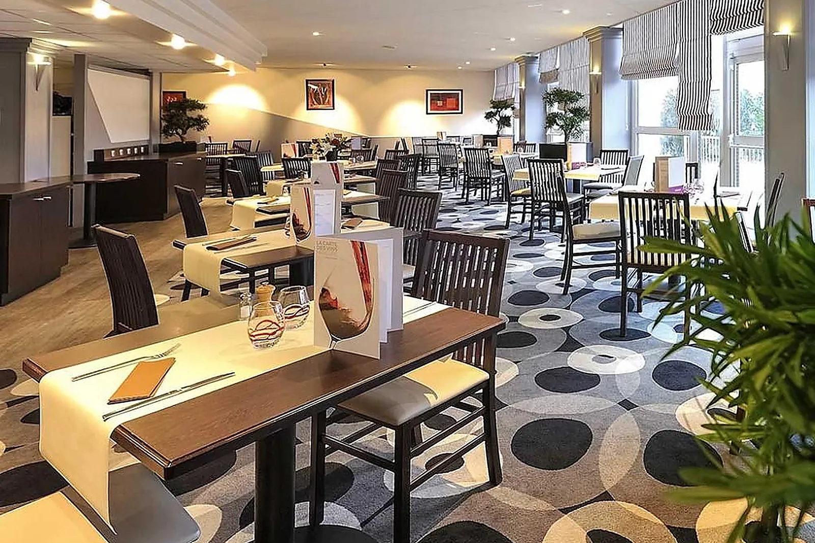 Lieux événementiels, MERCURE ROUEN VAL DE REUIL