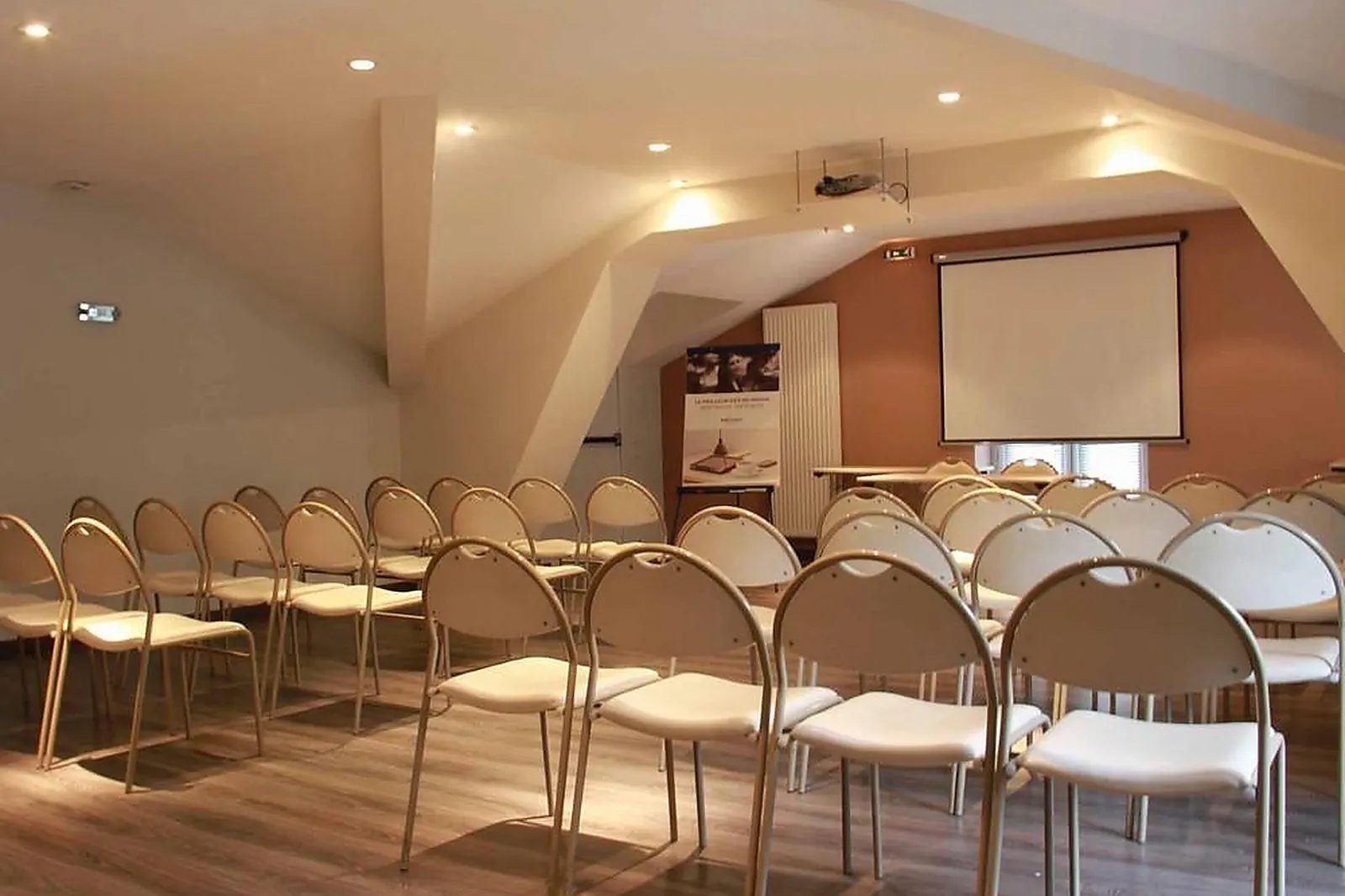 Lieux événementiels, MERCURE SAINT-NECTAIRE SPA ET BIEN-ETRE