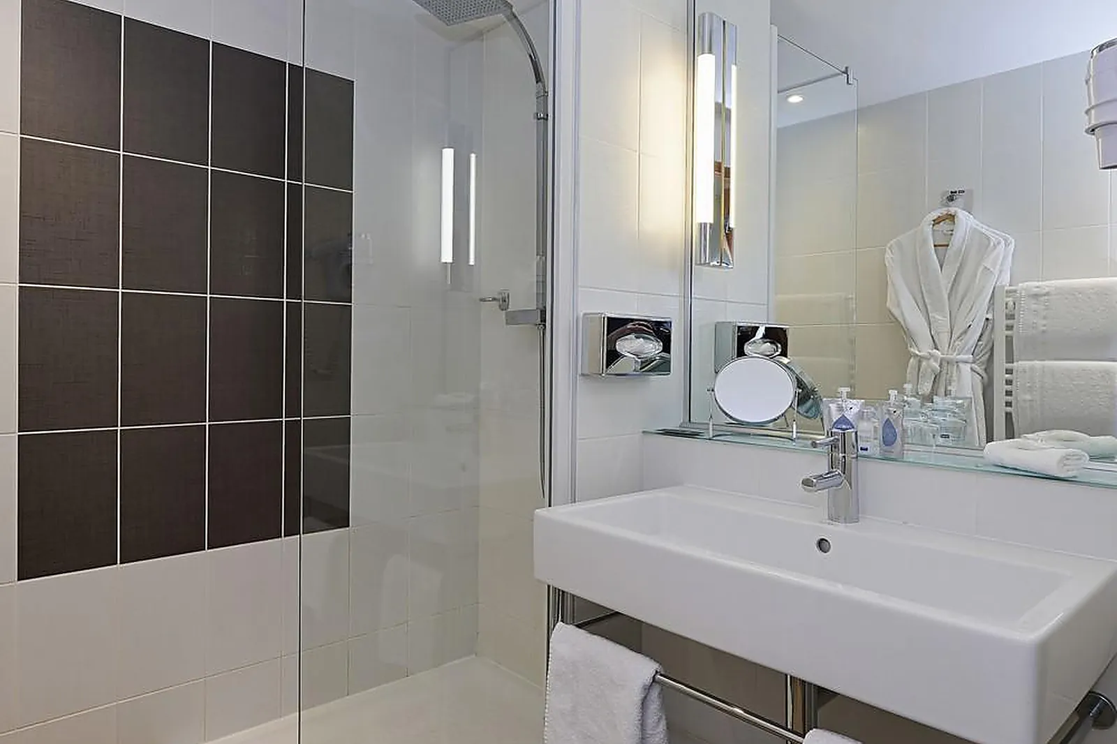 Lieux événementiels, MERCURE TOULON LA SEYNE-SUR-MER