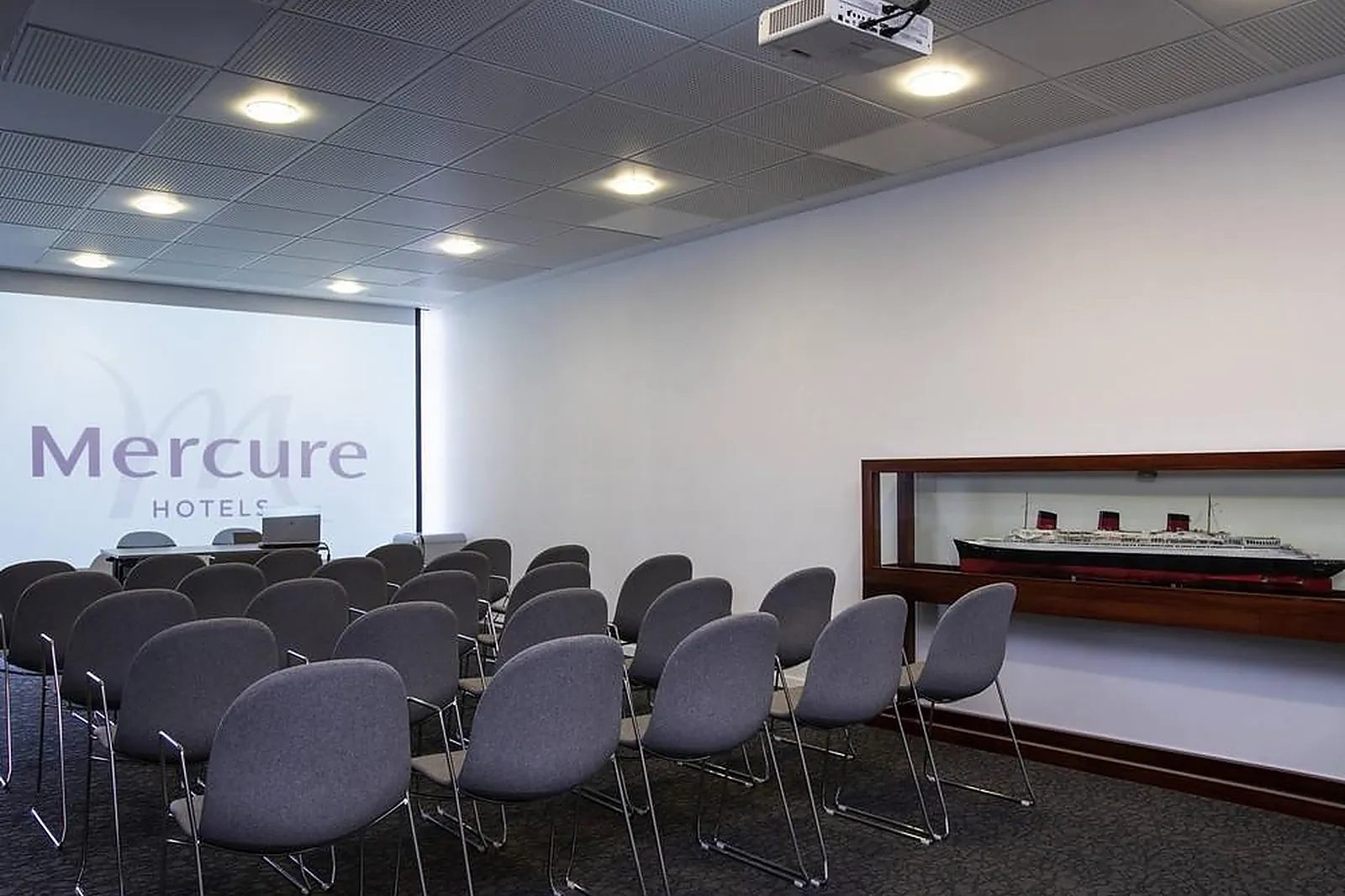 Lieux événementiels, MERCURE TOULON LA SEYNE-SUR-MER