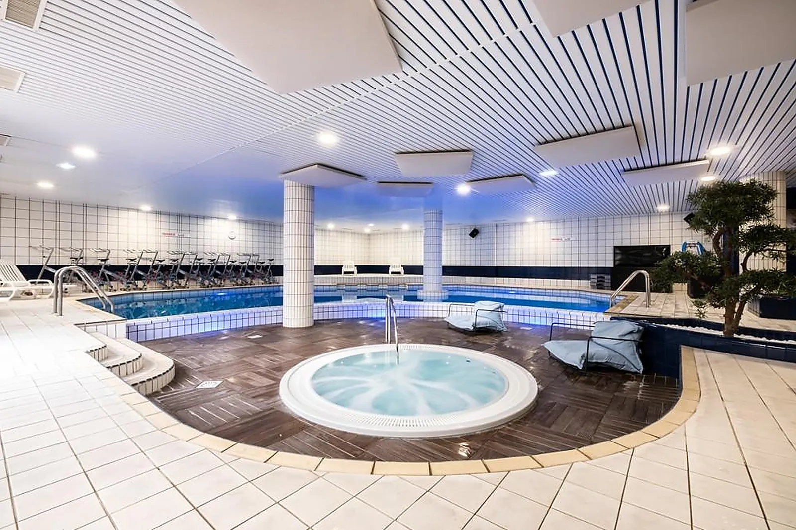 Lieux événementiels, MERCURE TOURS SUD