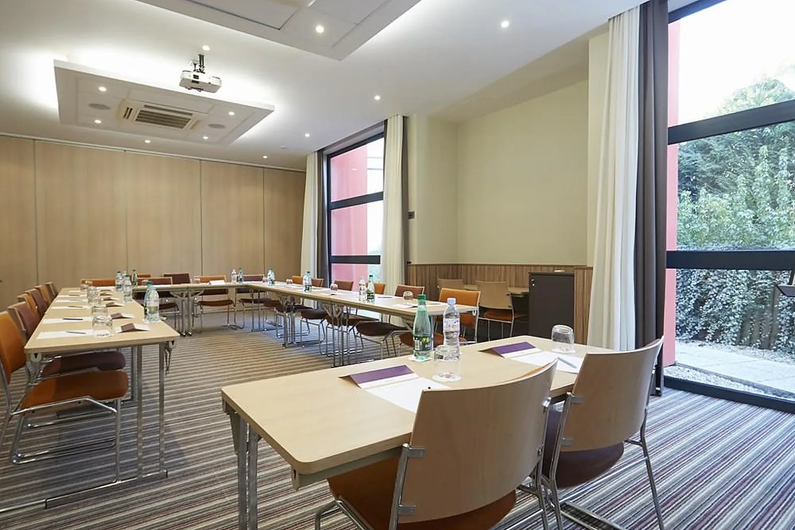 Lieux événementiels, MERCURE VALENCIENNES CENTRE