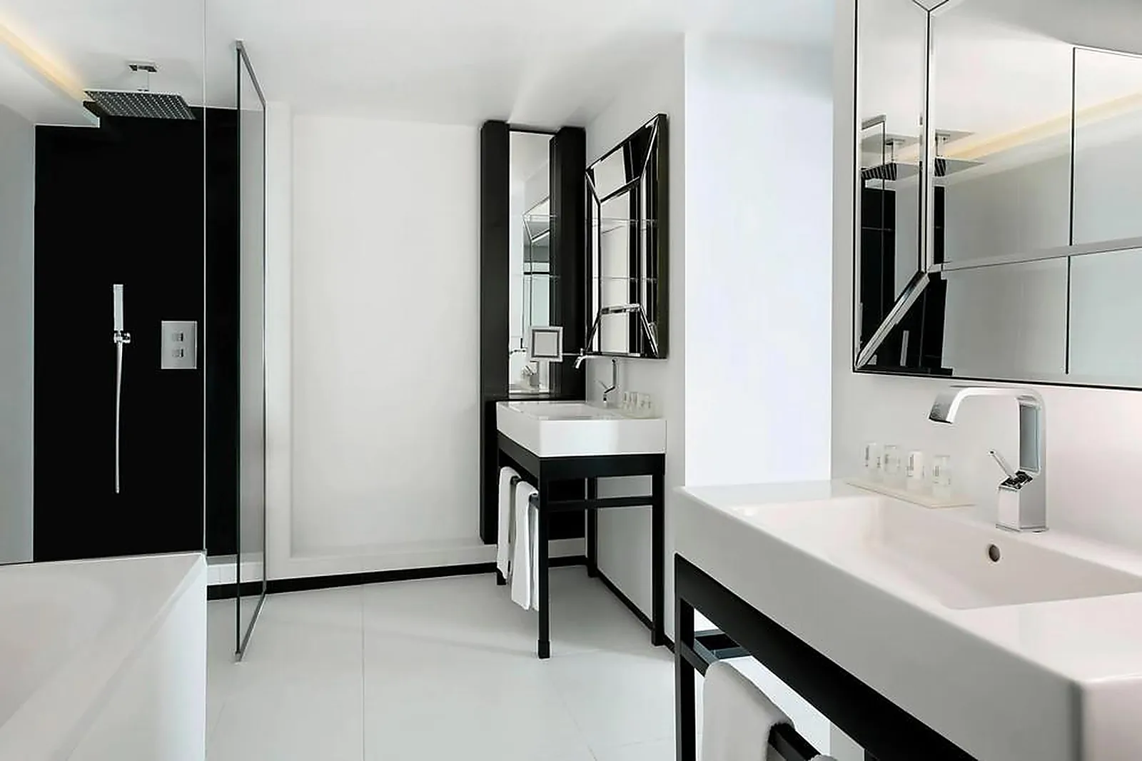 Lieux événementiels, MERIDIEN BEACH PLAZA MONTE CARLO