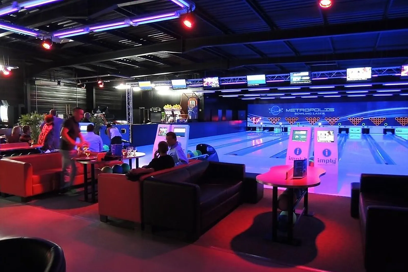 Lieux événementiels, METROPOLIS BOWLING LASER