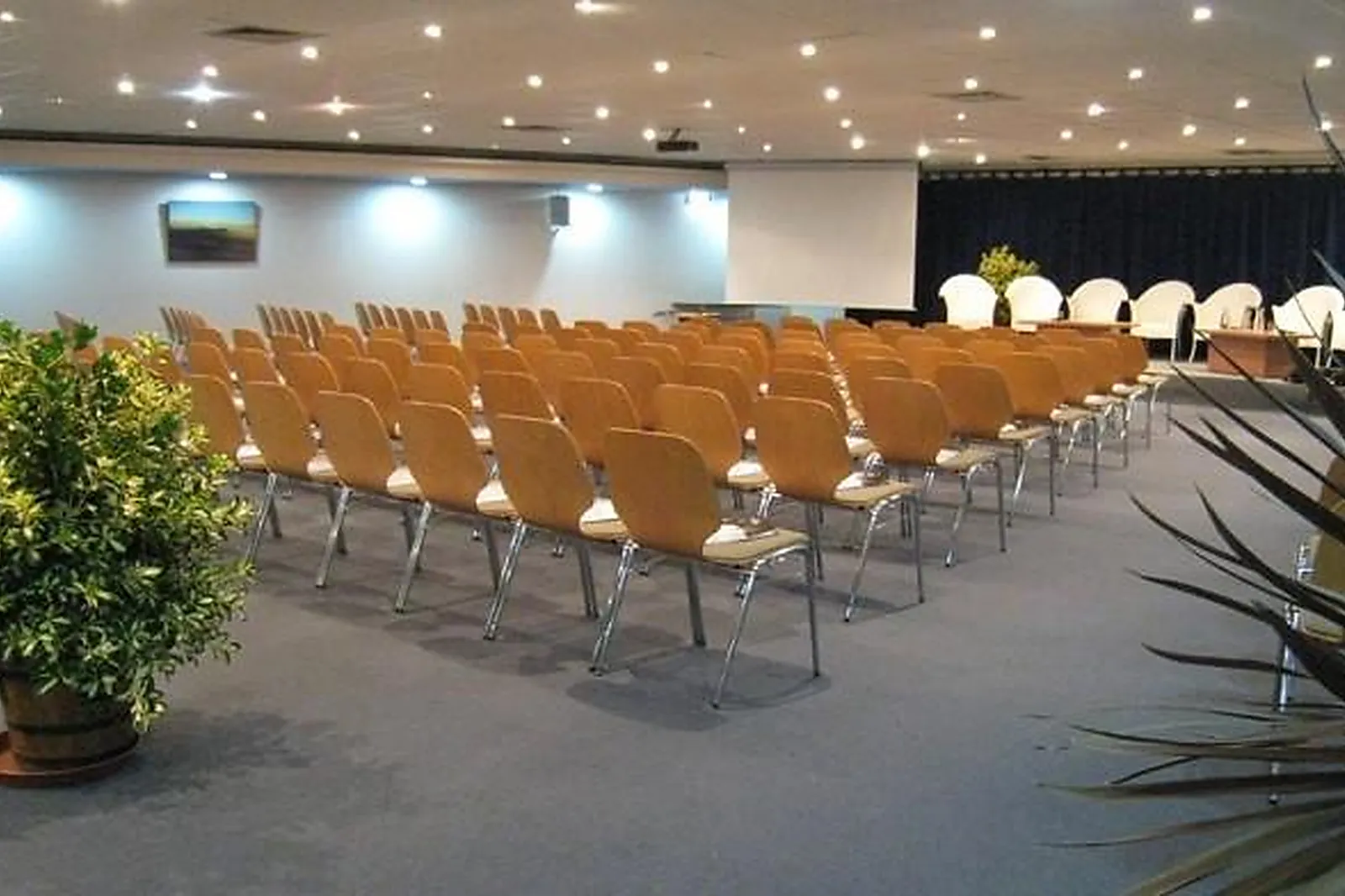 Lieux événementiels, MICROPOLIS