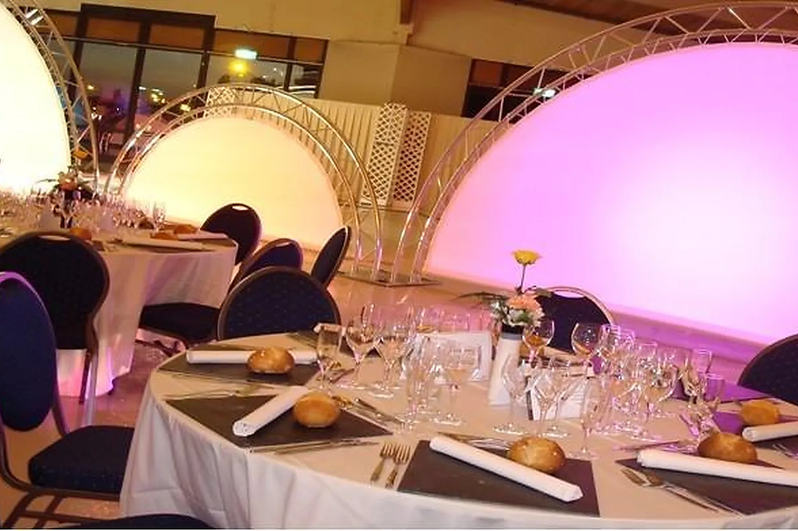 Lieux événementiels, MICROPOLIS