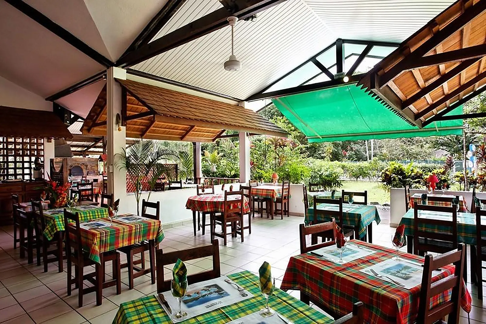 Lieux événementiels, MILLE PÂTES MATOURY