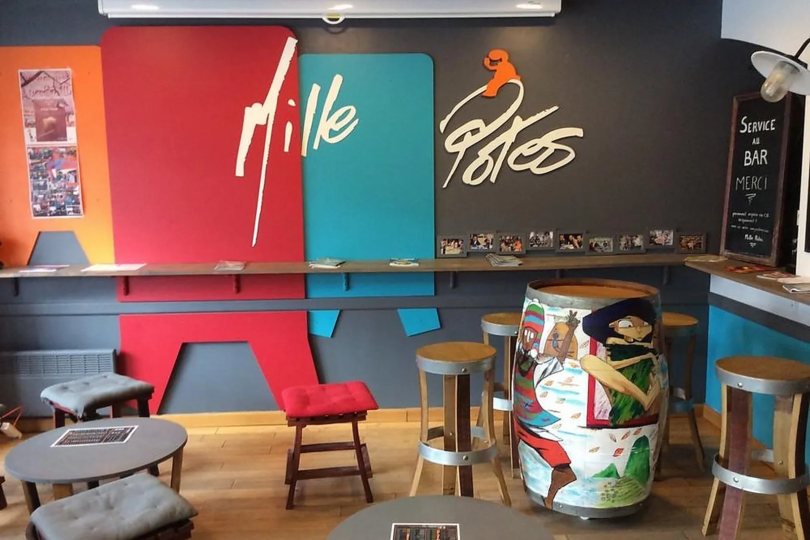 Lieux événementiels, MILLE POTES