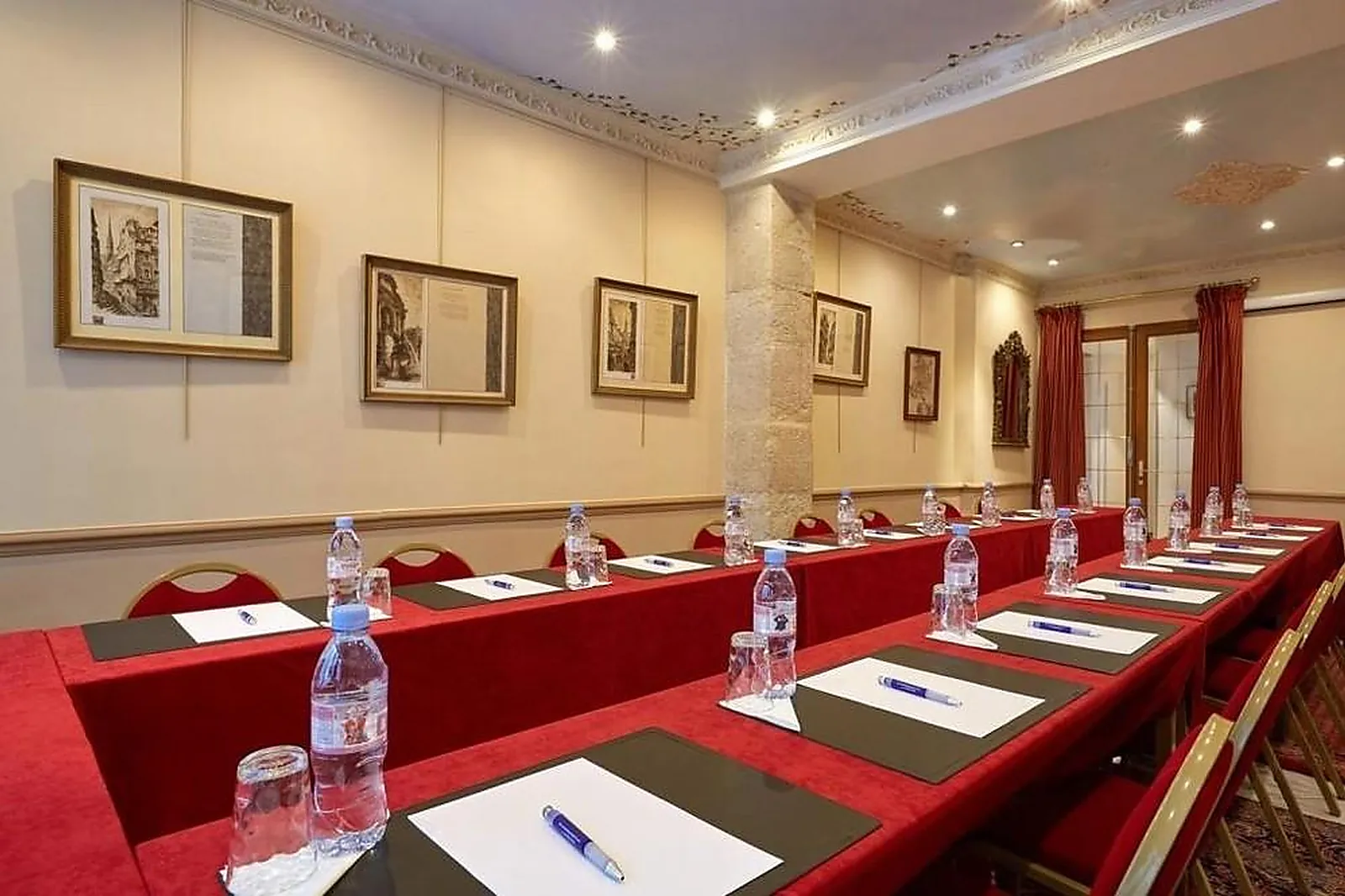 Lieux événementiels, MINERVE HOTEL