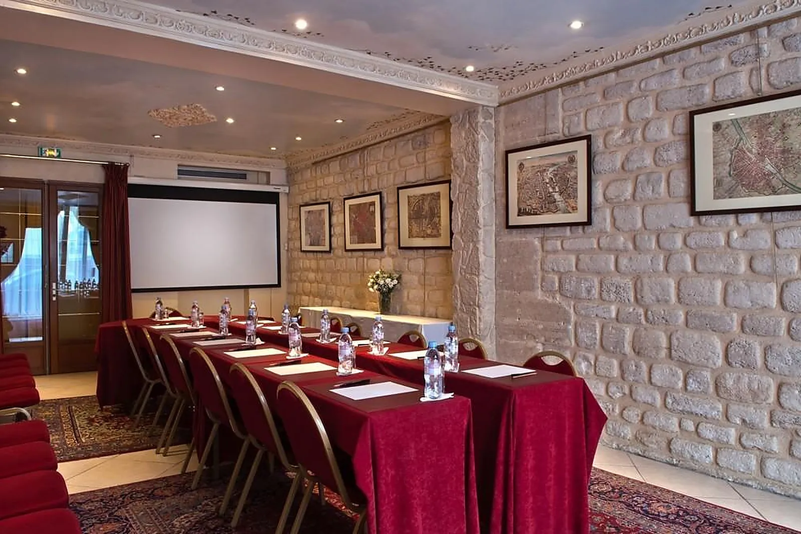 Lieux événementiels, MINERVE HOTEL