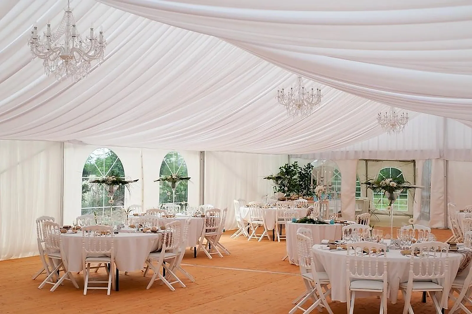 Lieux événementiels, MIROIR DES LYS