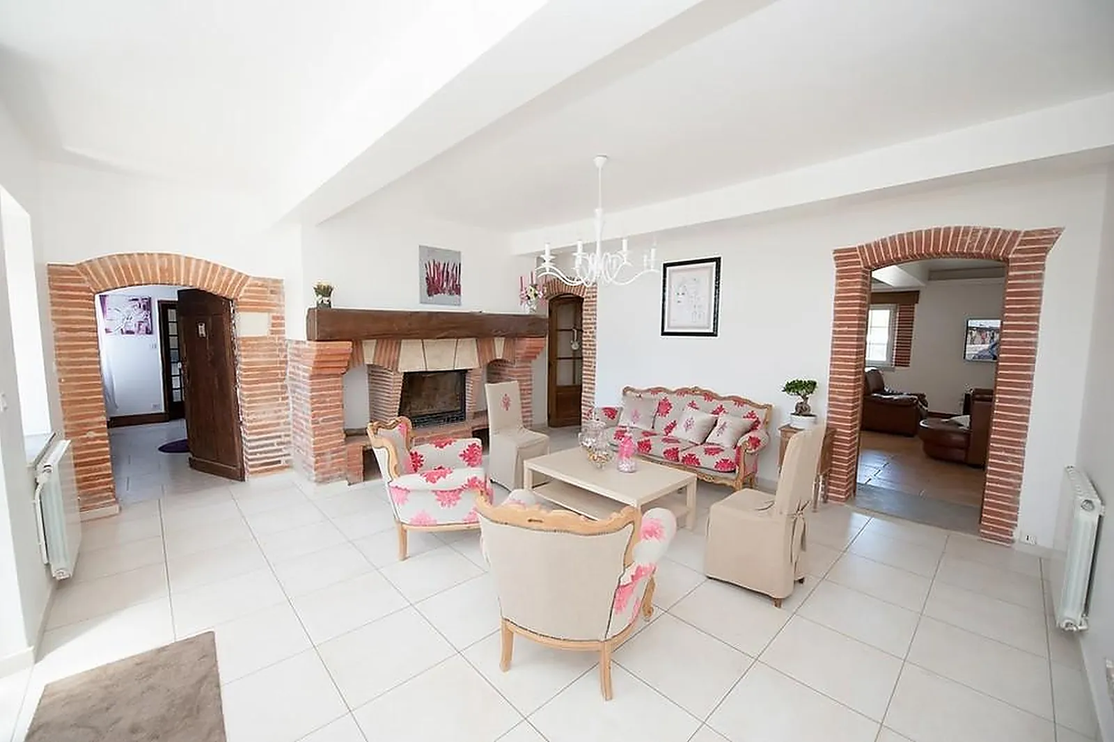 Lieux événementiels, MIROIR DES LYS