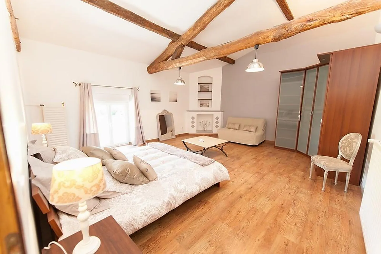 Lieux événementiels, MIROIR DES LYS