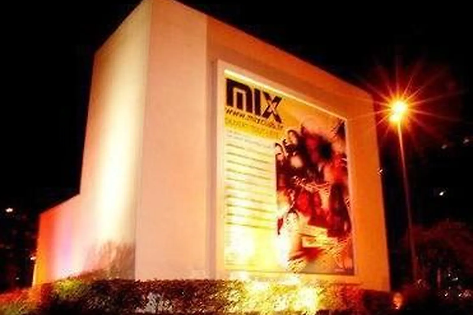 Lieux événementiels, MIX CLUB