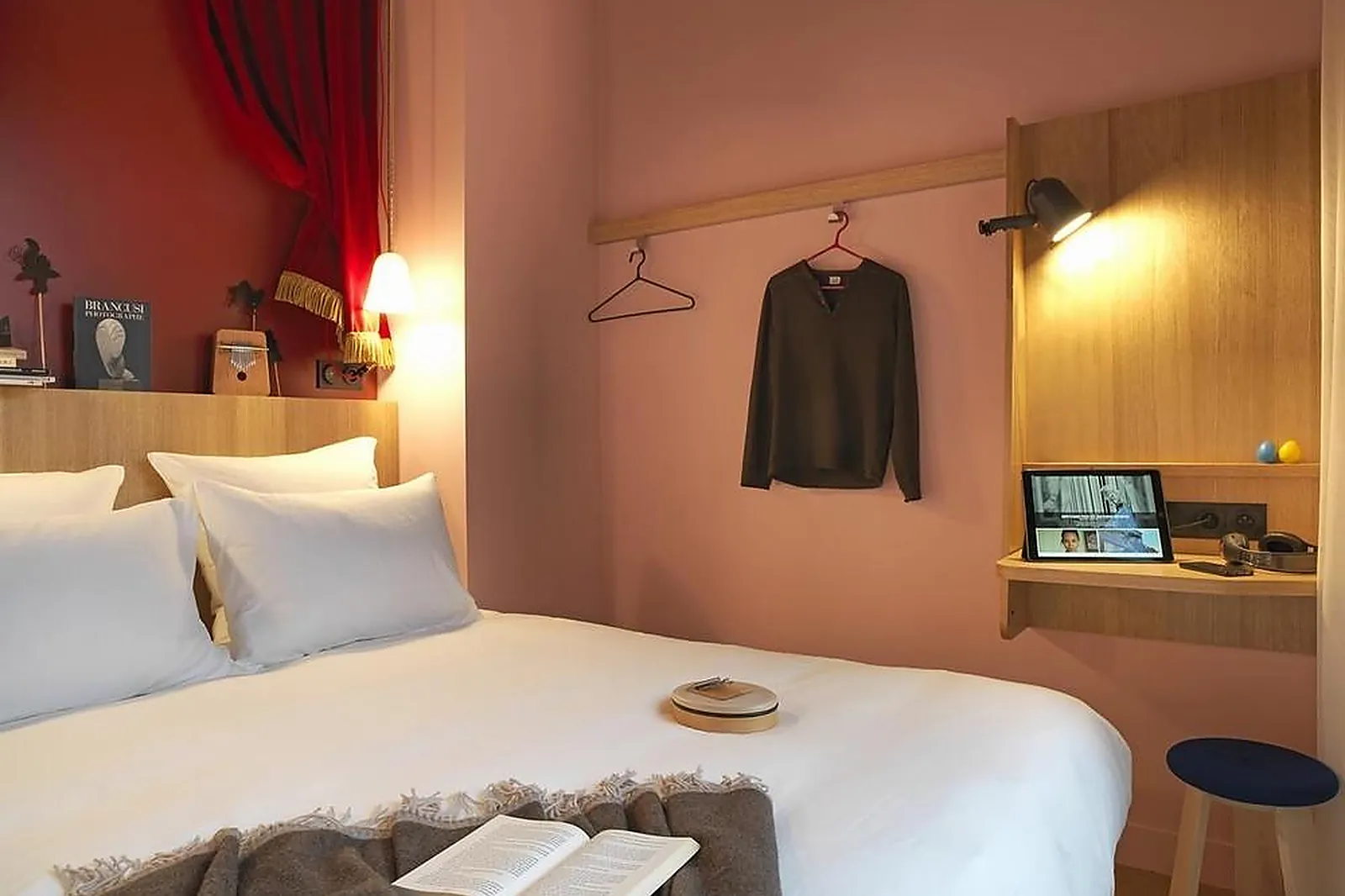 Lieux événementiels, MOB HÔTEL PARIS LES PUCES