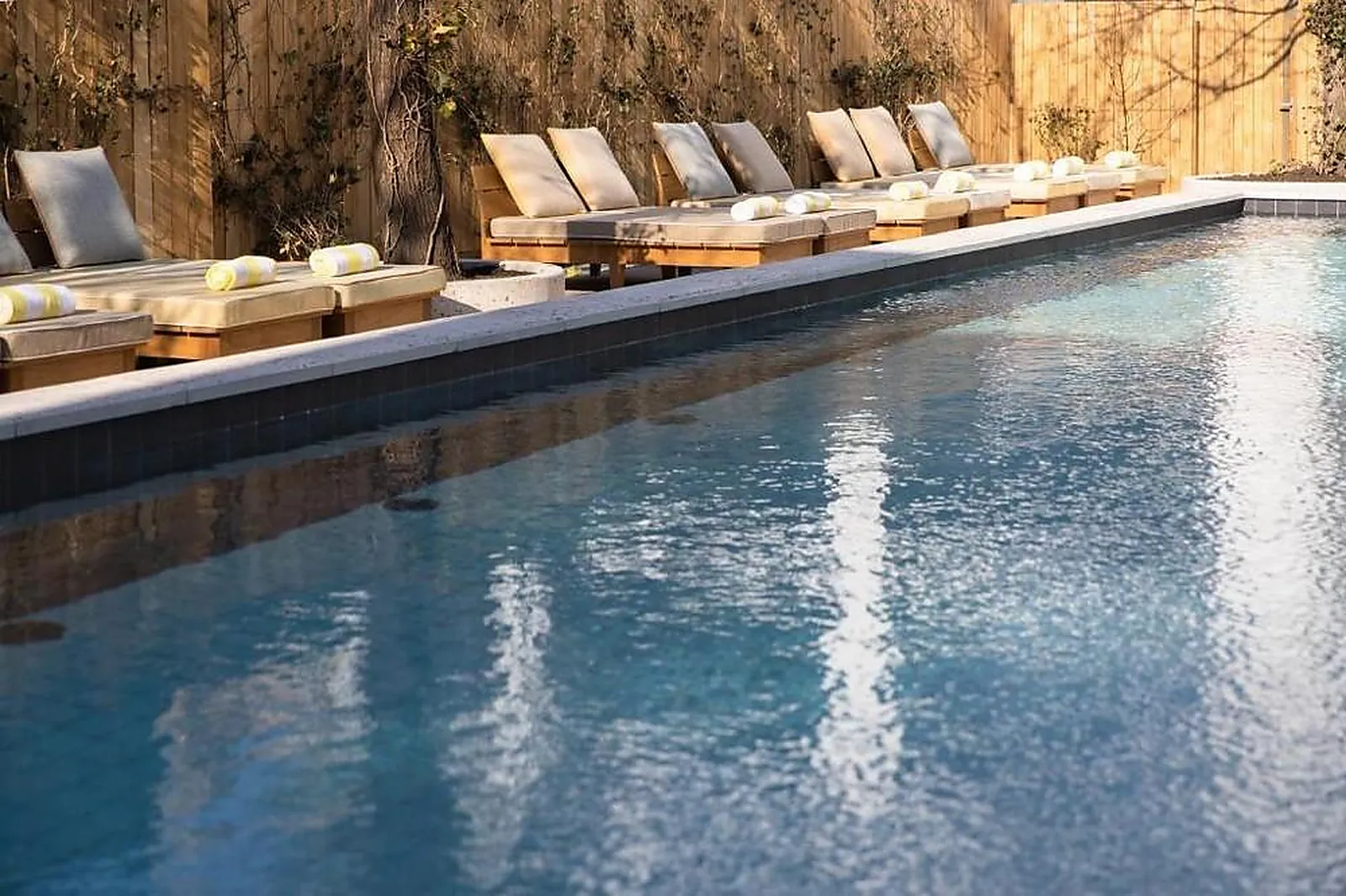 Lieux événementiels, MOB HOUSE